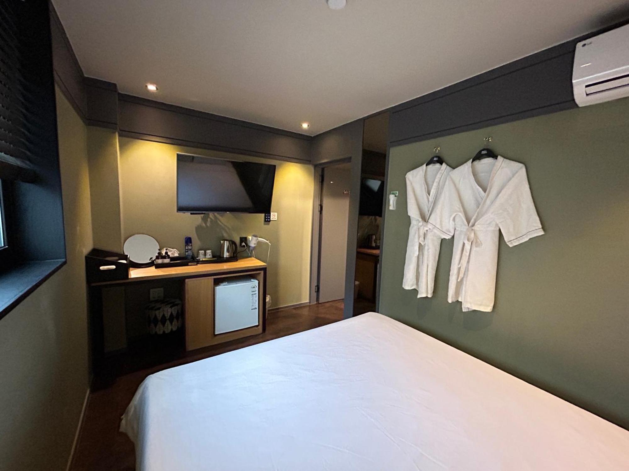 Deluxe Motel กอเจ ภายนอก รูปภาพ
